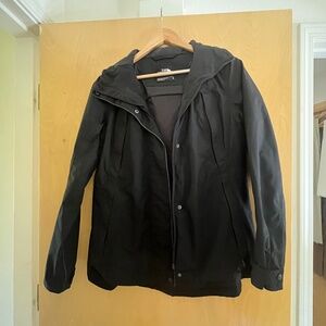 North Face Rain Coat (Color: Black, Size: Small)